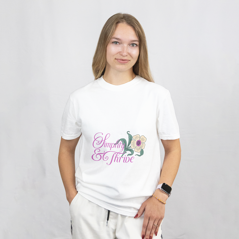 Simply & Thrive T-Shirt